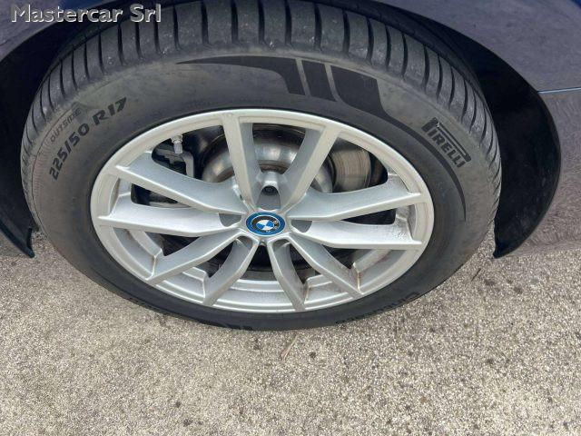 BMW 320 Serie 3 G21 2022 Touring 320e Touring auto - GT486