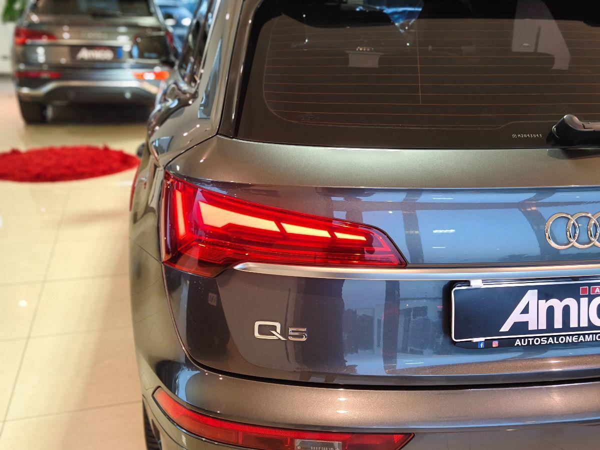 AUDI Q5 2.0 TDI quattro S-tronic S-line+TETTO+luci