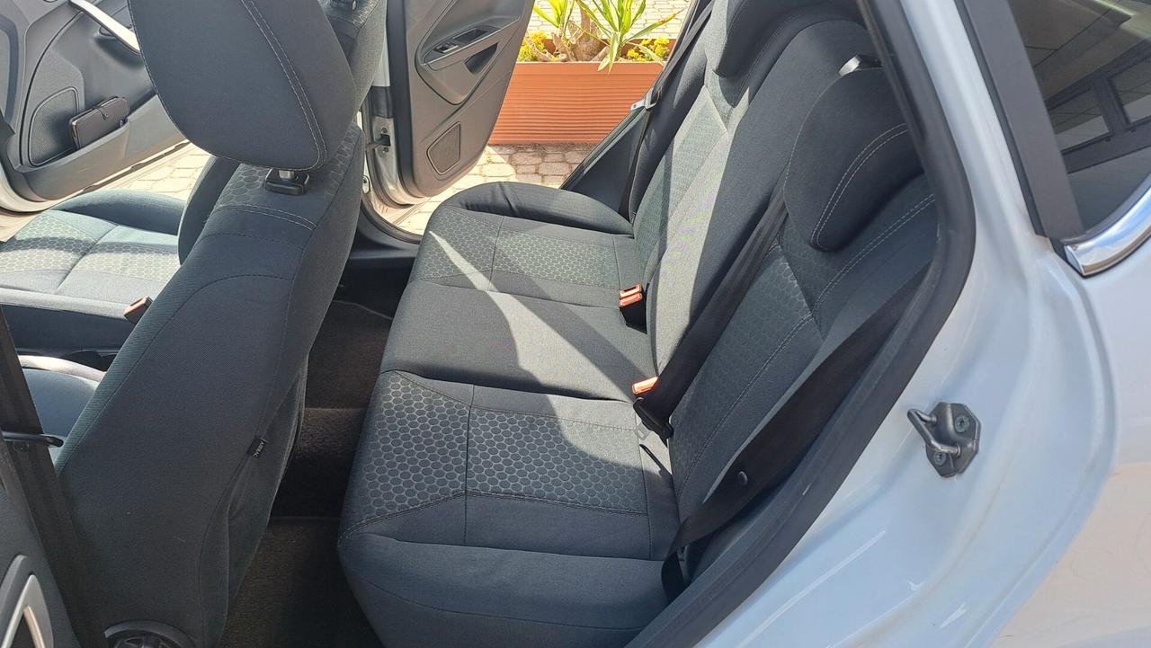 Ford Fiesta 1.4 TDCi 70CV 5p. Titanium OK NEO PATENTATI