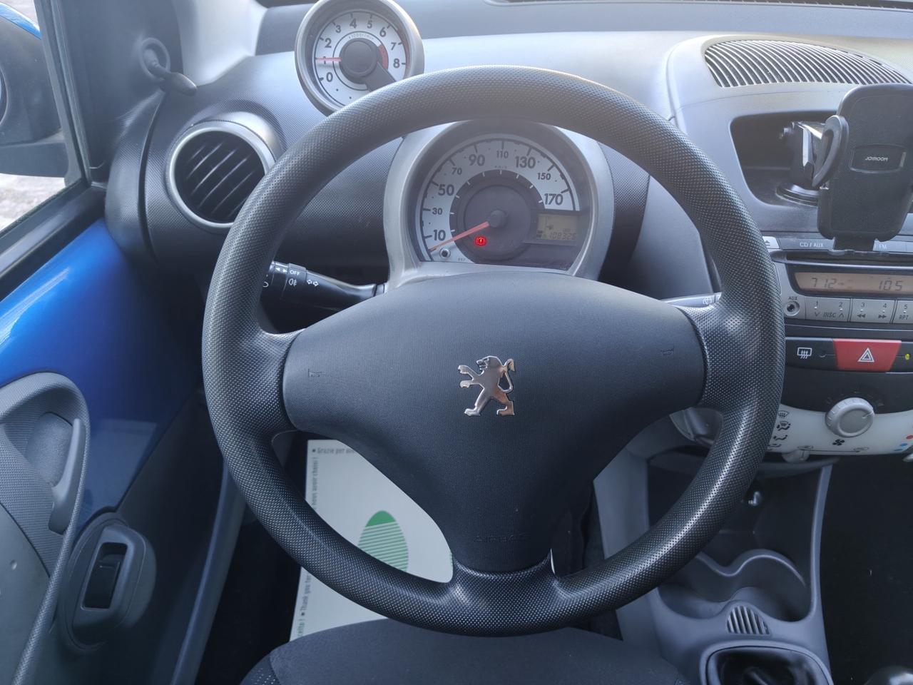 Peugeot 107 1.0 68CV 5p. Plaisir