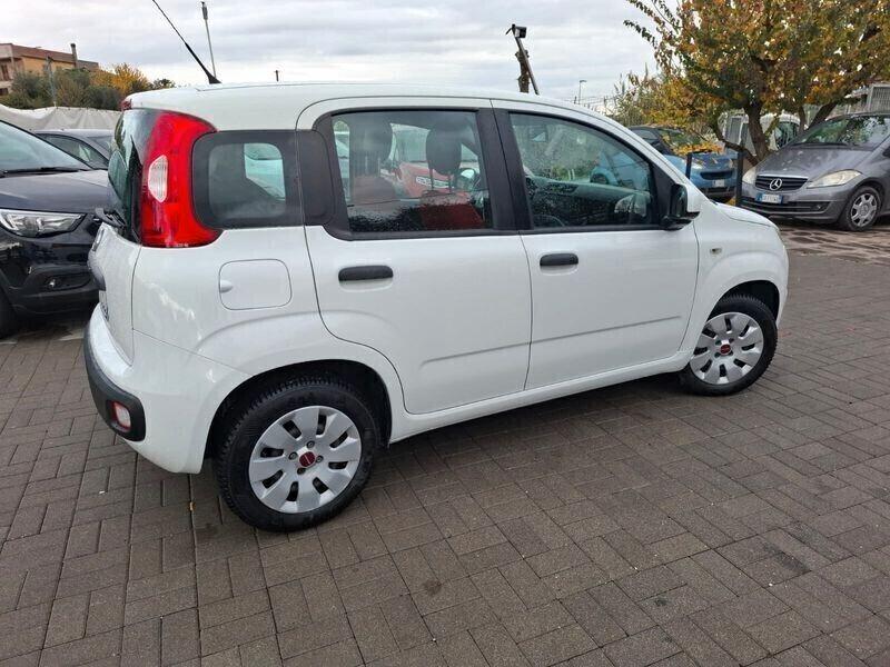 Fiat Panda Lounge 1.2 benzina 75cv anno 02-2019