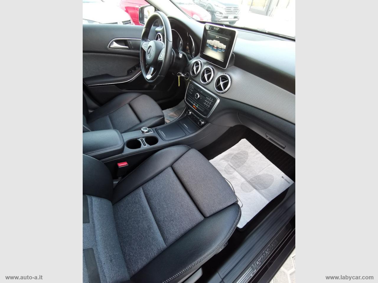 MERCEDES-BENZ GLA 180 d Automatic Sport