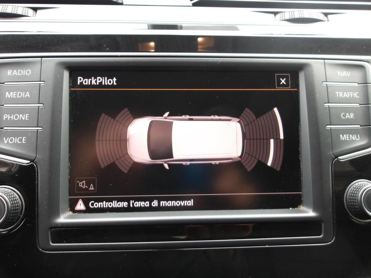 Volkswagen Touran 1.6 tdi Business