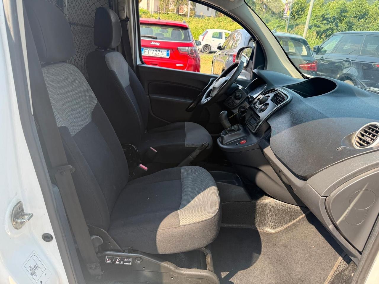 Renault Kangoo 1.5 dCi 75CV F.AP. Stop & Start 4p. Express Energy