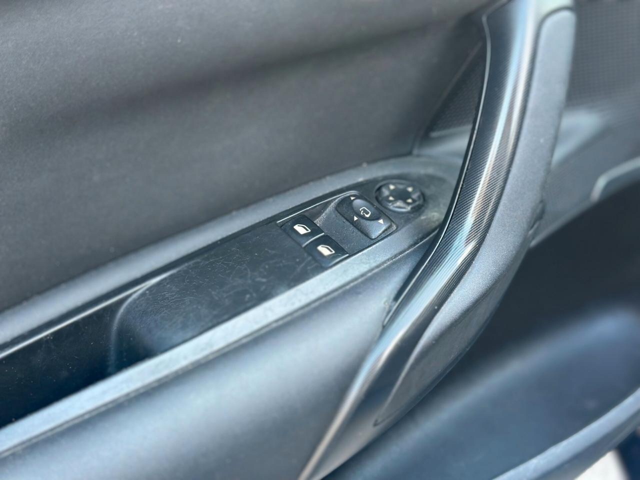 Ds DS4 4 1.6 e-HDi 110 airdream So Chic