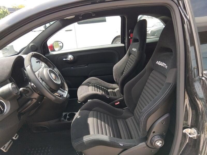 Abarth 695 500 MY22 595 & 1.4 Turbo T-Jet180cv