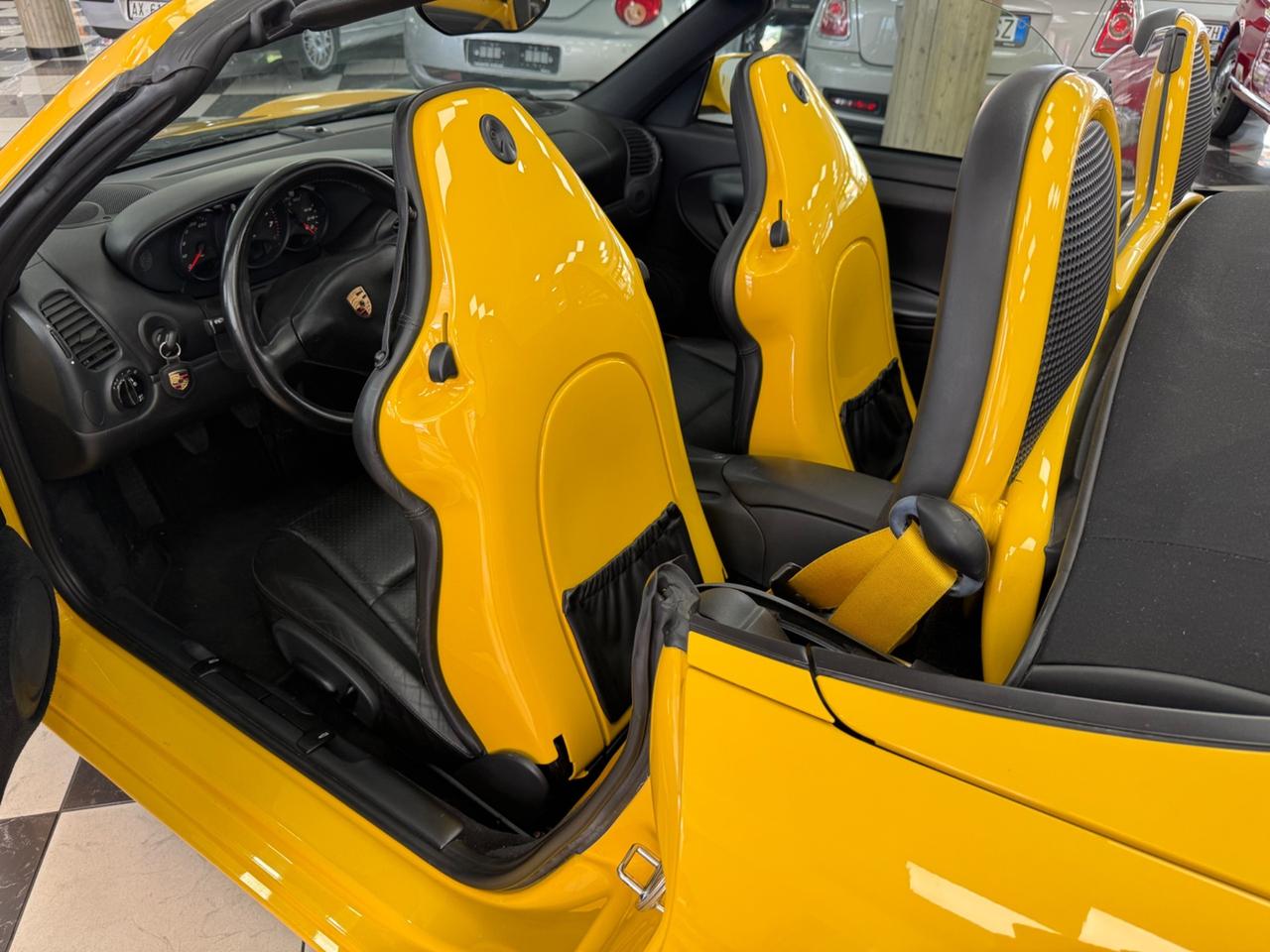 Porsche Boxster 2.5i 24V cat