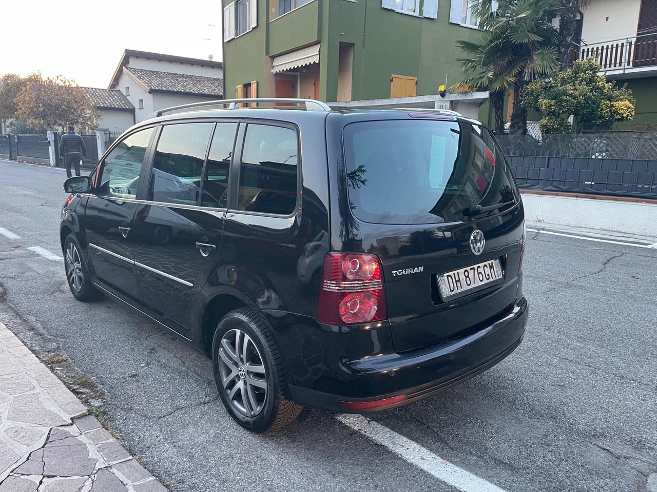 Volkswagen Touran 1.6 Trendline