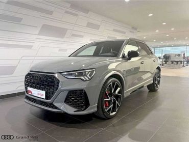 AUDI RS Q3 quattro S tronic