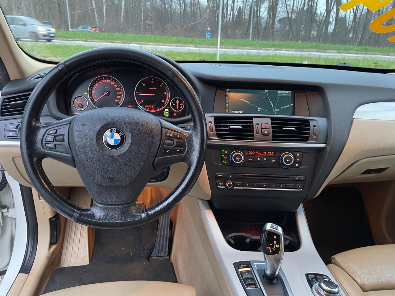 Bmw X3 xDrive20d*Navi*Pelle*Automatik*