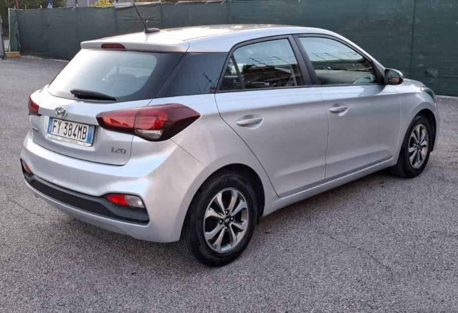 Hyundai i20 1.2 5 porte Econext Connectline