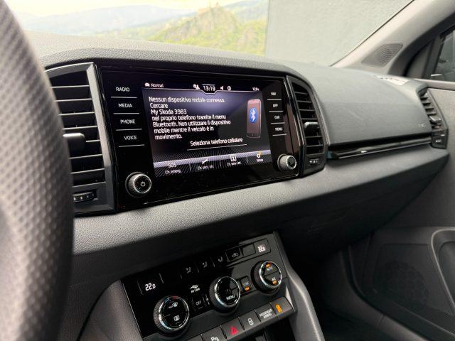 SKODA Karoq 2.0 TDI 4x4 DSG SportLine Matrix Navi ACC Camera