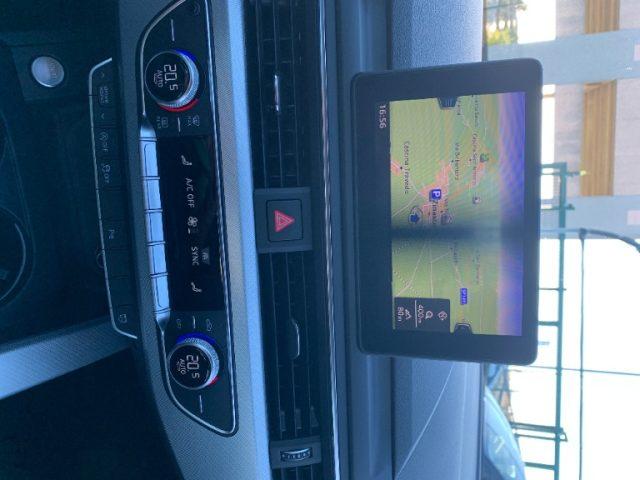 AUDI A4 Avant 2.0 TDI clean diesel multitronic Business SP