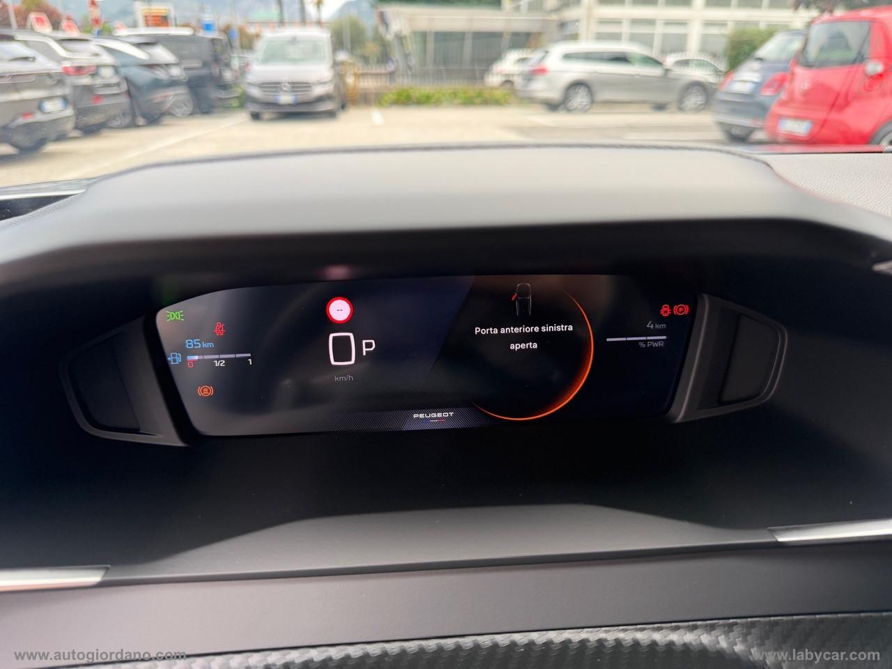 PEUGEOT 2008 Hybrid 136 e-DCS6 Allure