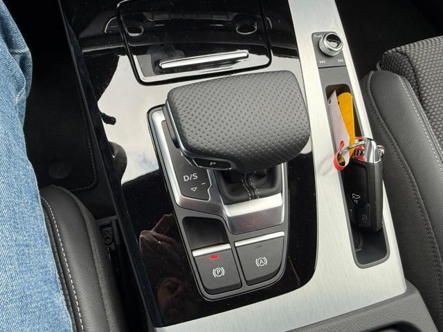 AUDI Q5 40 TDI 204 CV quattro S tronic S line