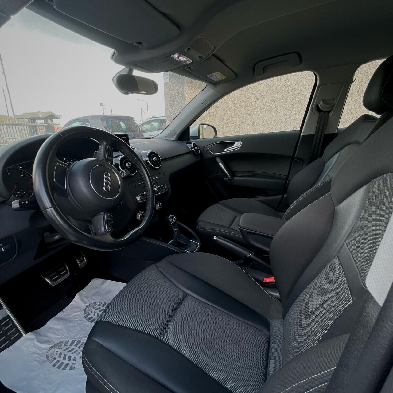 Audi A1 1.6 TDI 116 CV S tronic - S Line - Aut.