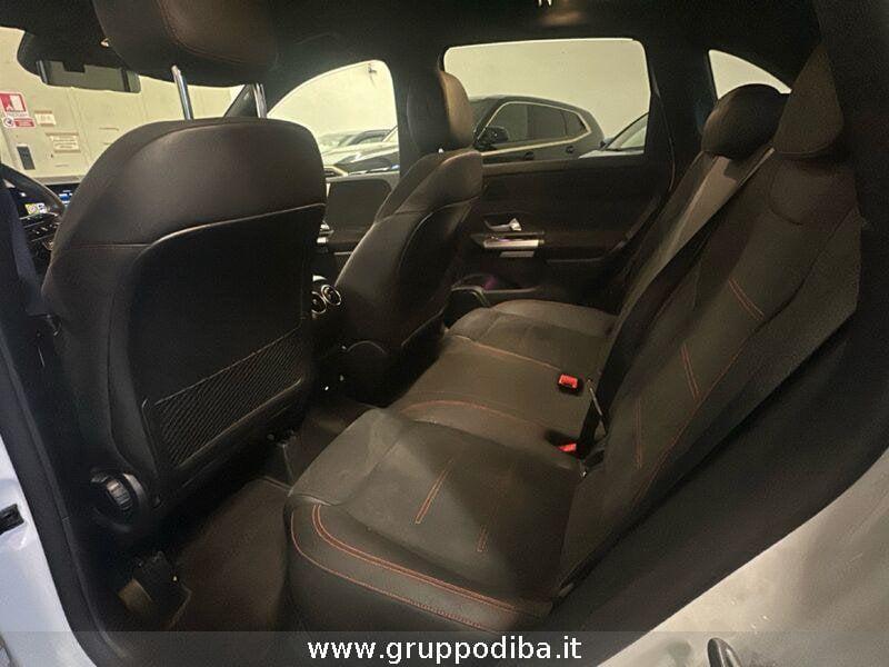 Mercedes-Benz Classe B - W247 2023 B 180 d AMG Line Premium auto