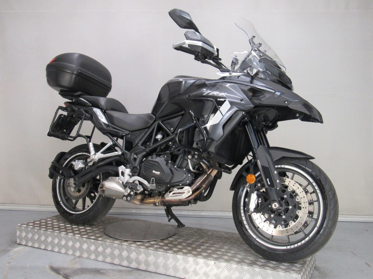 Benelli TRK 502 ABS