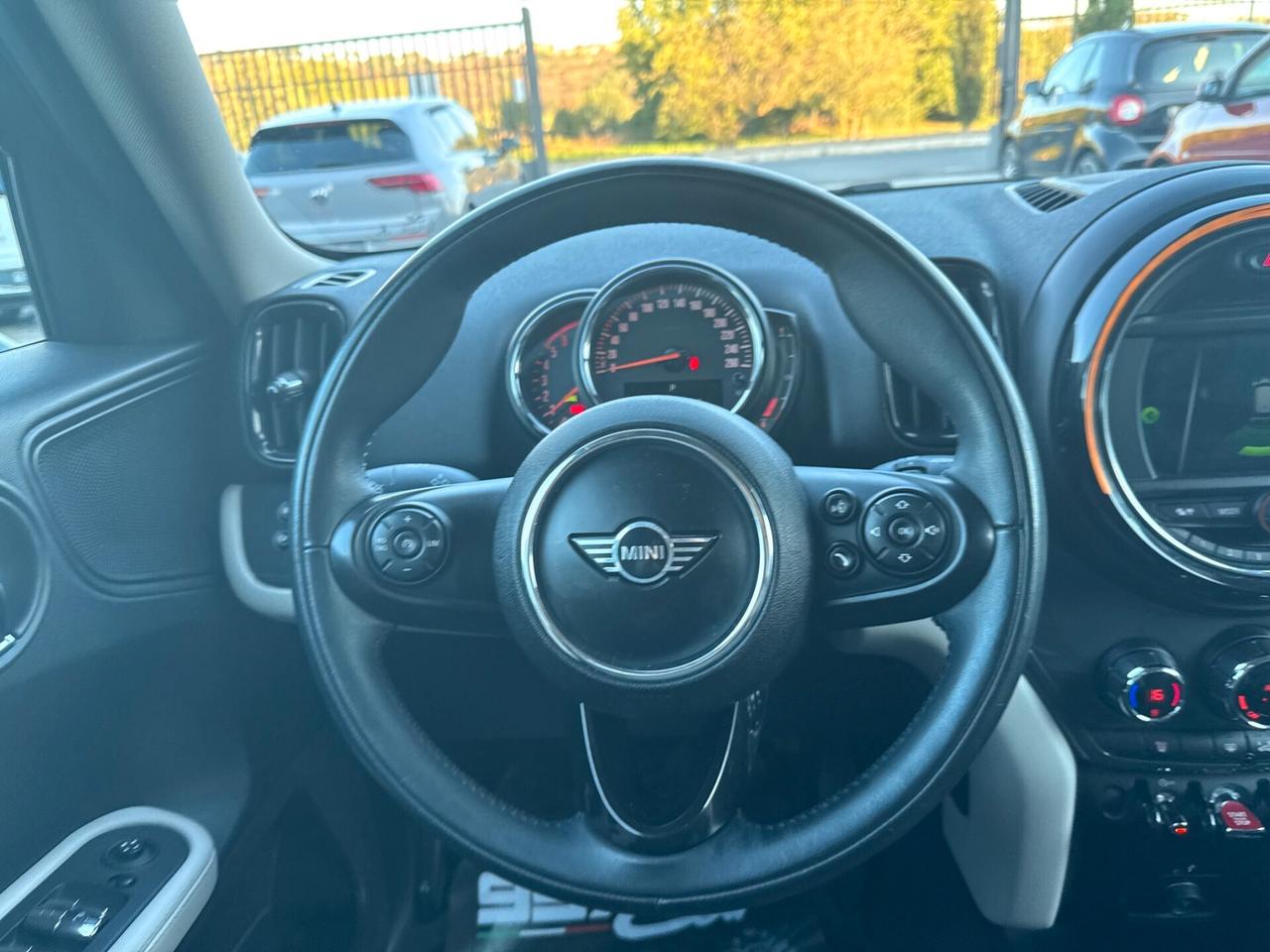 Mini Cooper D Countryman 2.0 Business Automatica NAVI*SENSORI*TAGLIANDATA