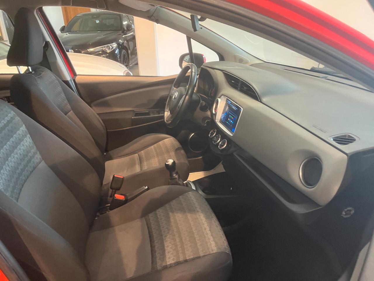 Toyota Yaris 1.0 5 porte Lounge