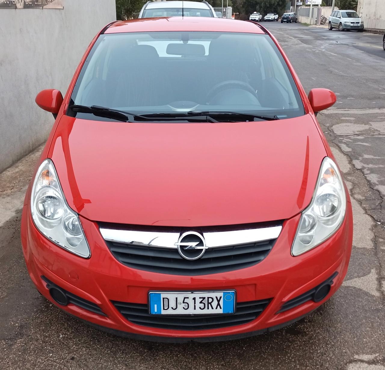 Opel Corsa 1.2 3 porte Club