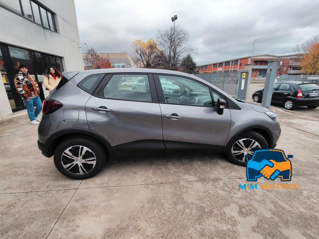Renault Captur 0.9 tce Life 90cv my18