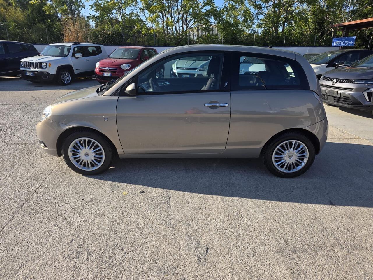 Lancia Ypsilon 1.2 Oro