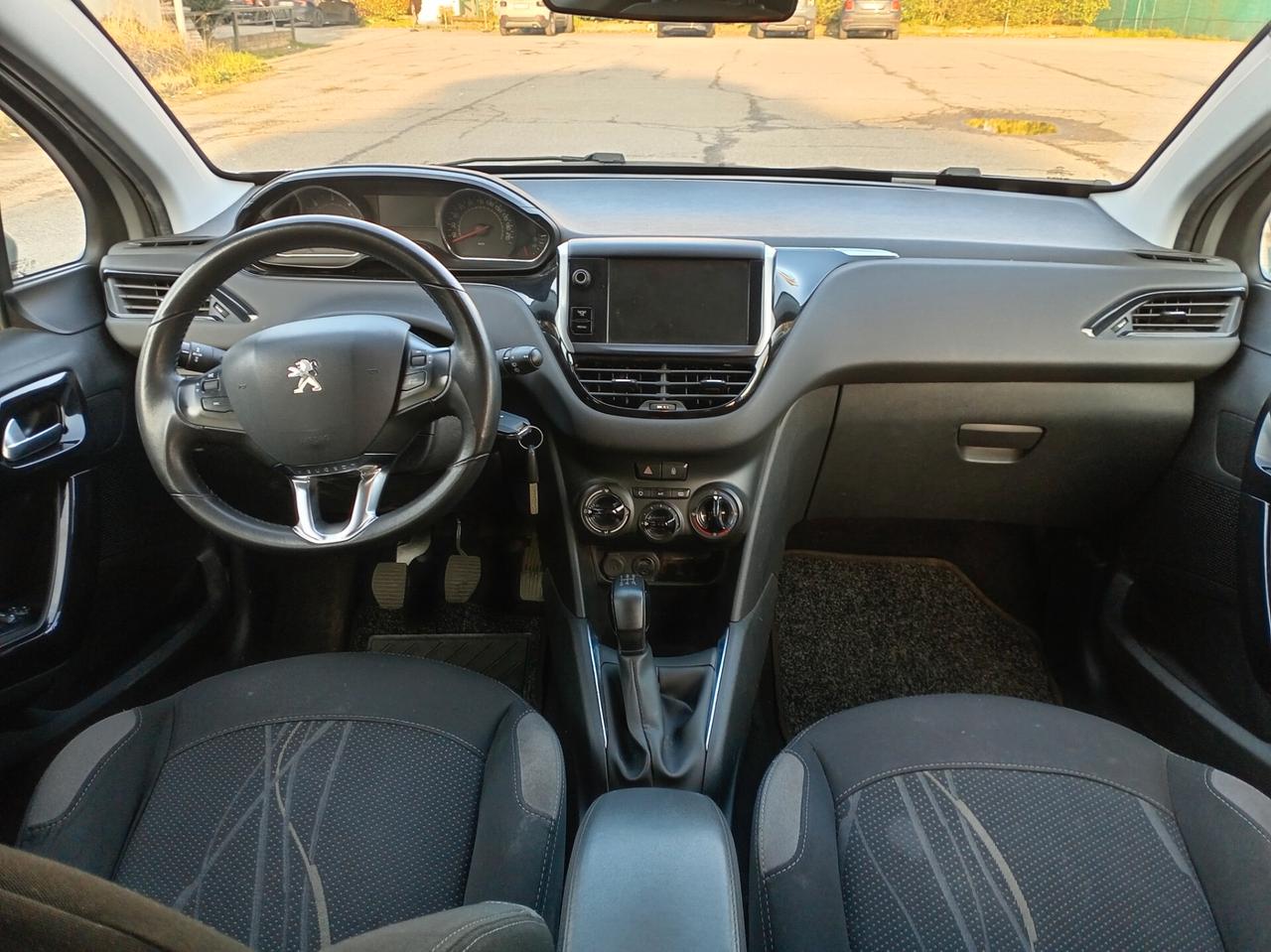 Peugeot 208 1.4 HDi 68 CV 5 porte Active