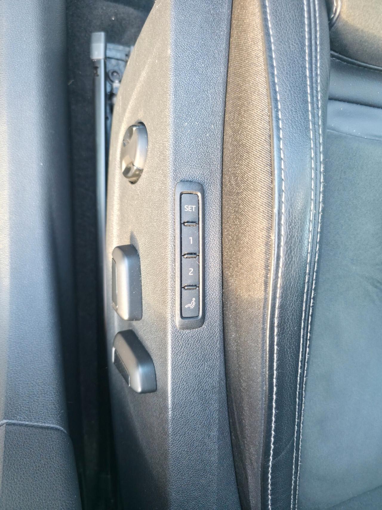 Skoda Octavia 2.0 TDI EVO SCR 200 CV DSG 4x4 Wagon Scout