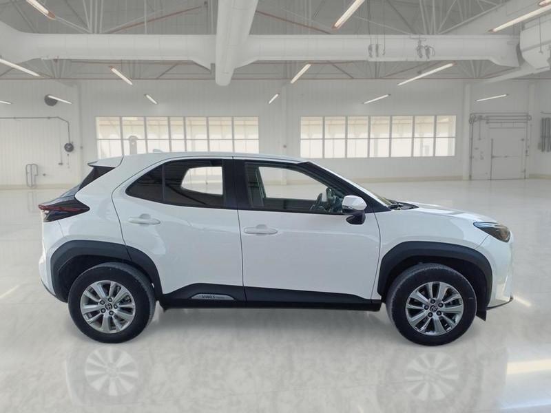TOYOTA YARIS CROSS 1.5H 92 CV E-CVT BUSINESS SUV