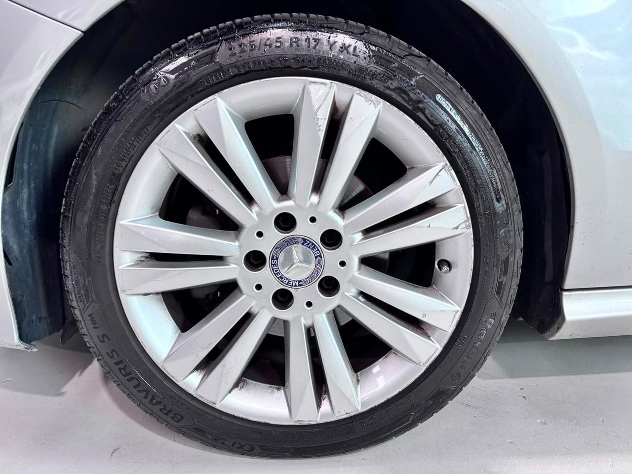 Mercedes-benz B 180 Catena Nuova Benzina Neopatentati