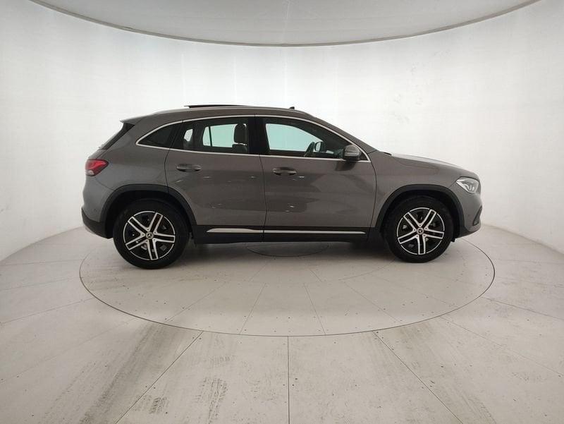 Mercedes-Benz GLA 220 d Sport Plus 4matic auto