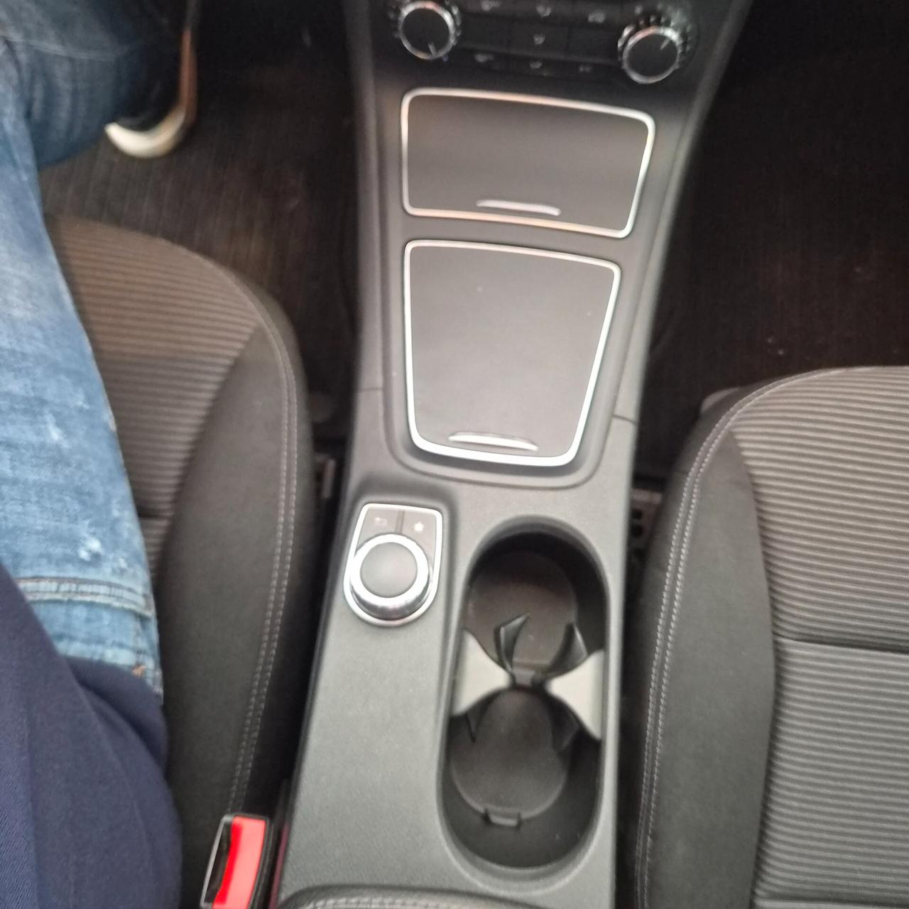 Mercedes-benz B 180 CDI Automatic Executive
