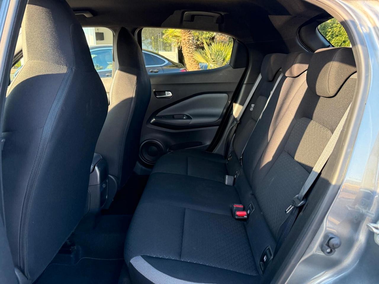 Nissan Juke 1.0 DIG-T 114 CV N-Connecta