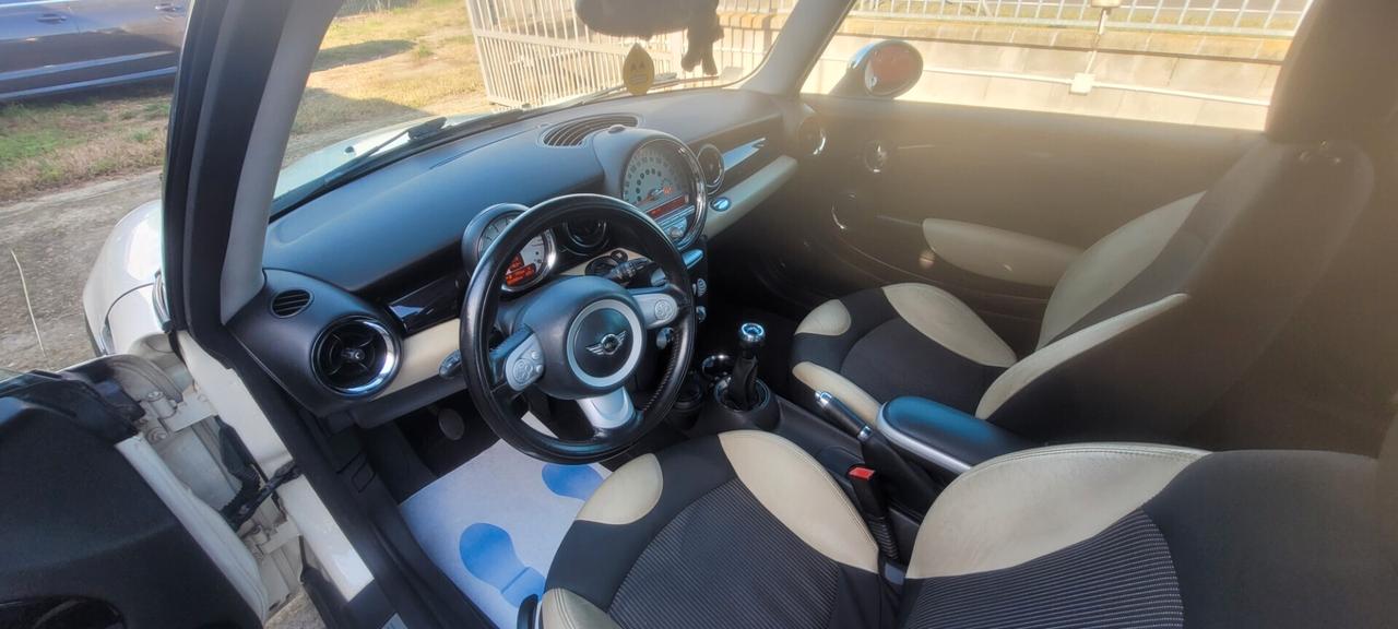 Mini 1.6 16V Cooper D 50 Mayfair