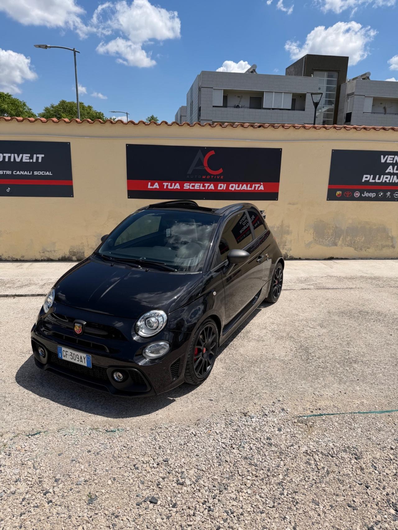 Abarth 595 1.4 Turbo T-Jet 180 CV Competizione