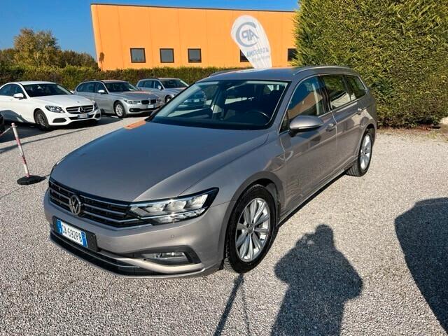 Volkswagen Passat Variant Evo 1.6Tdi 120Cv Business Dsg *Restyling*