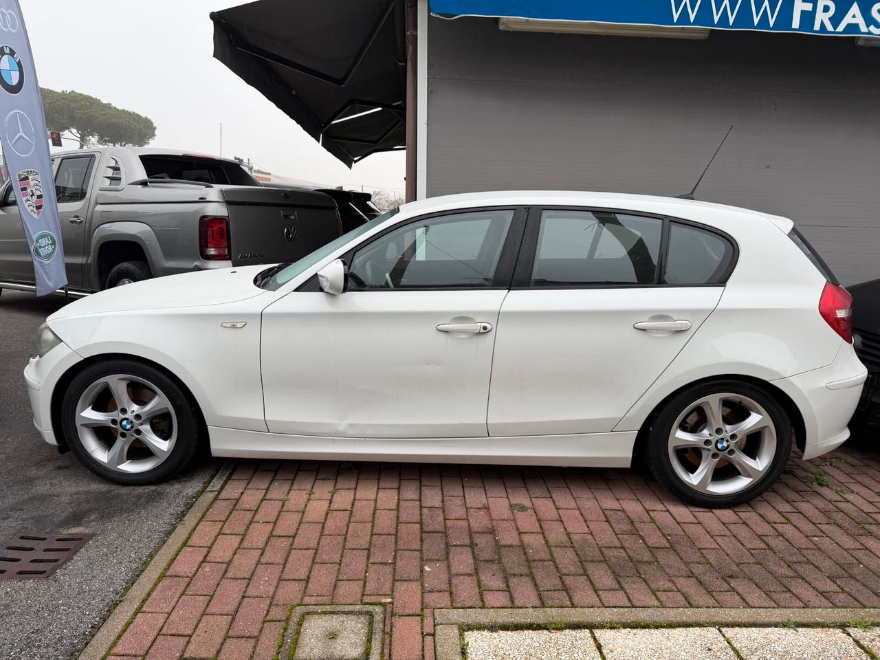 Bmw 120 120d eletta 5p /navi/cruise/xeno