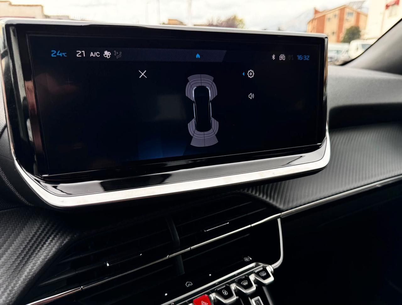 Peugeot 2008 PureTech 100 S&S Allure