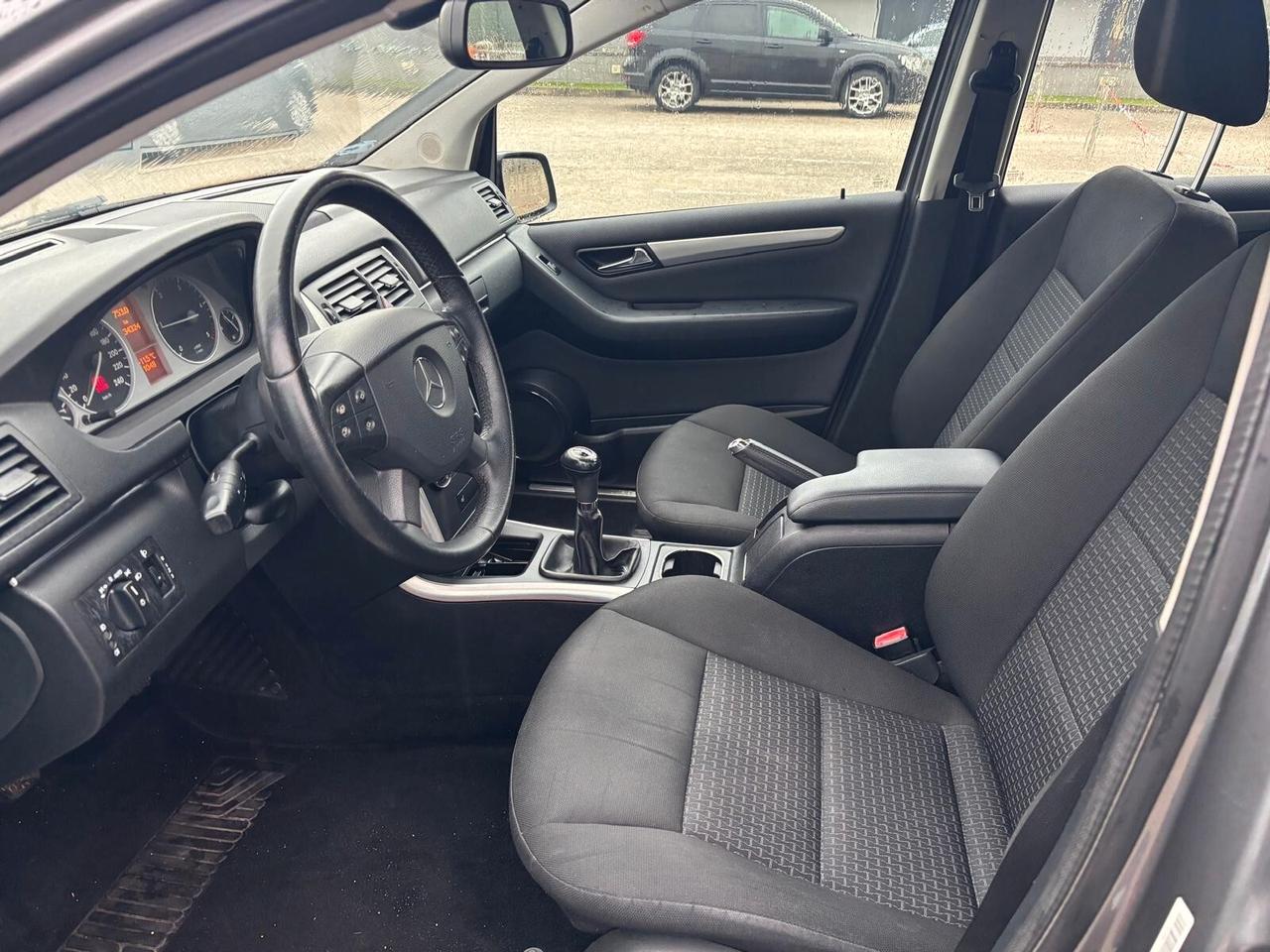 Mercedes Classe B 180 2.0 CDi - 2011