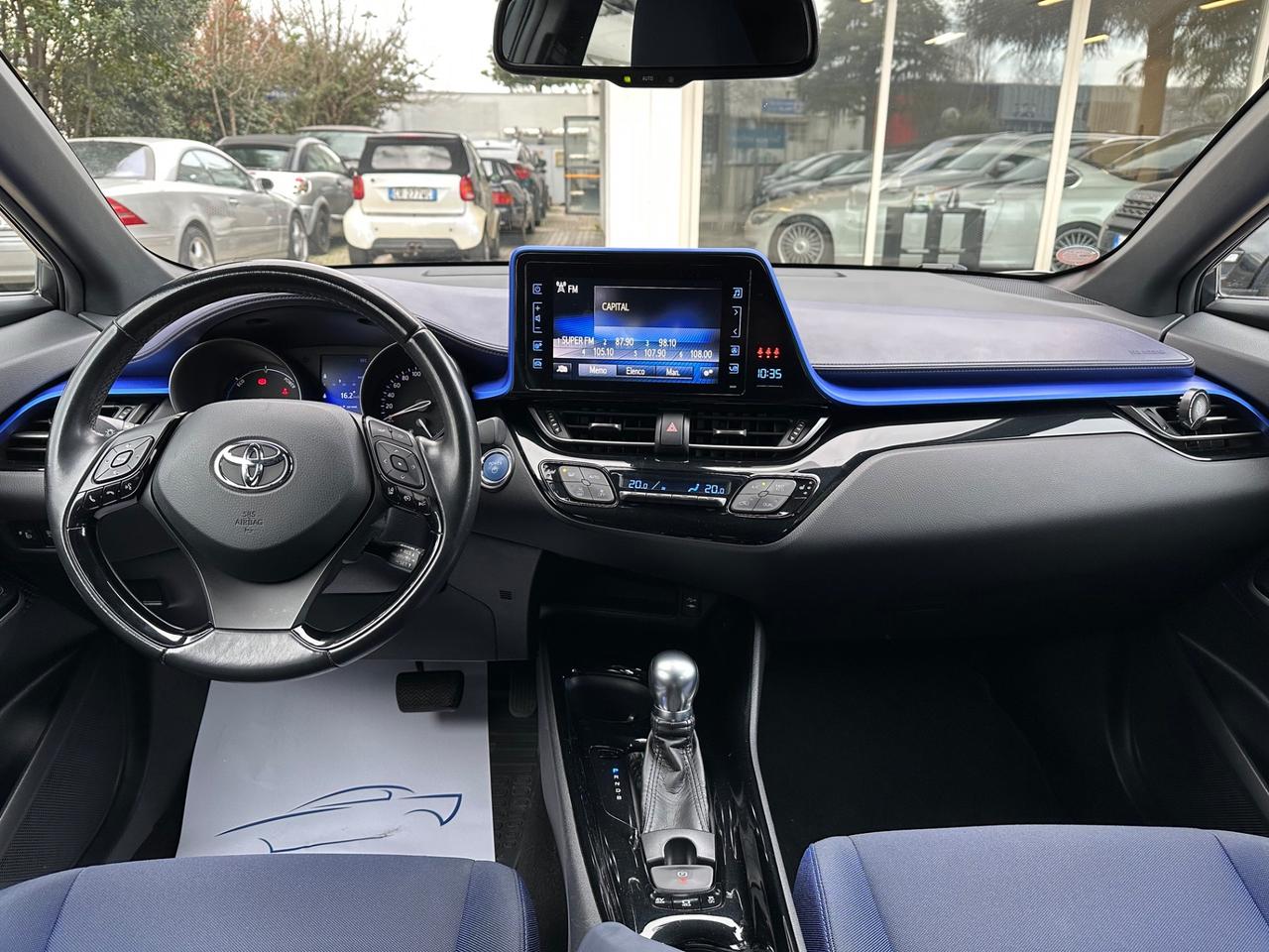 Toyota C-HR 1.8 Hybrid E-CVT Style