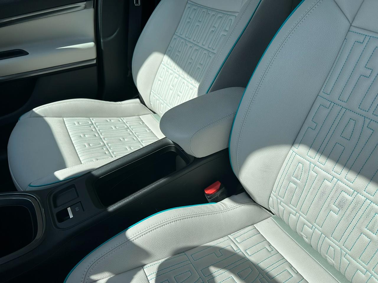 Fiat 600 Hybrid 110 CV DCT MHEV La Prima