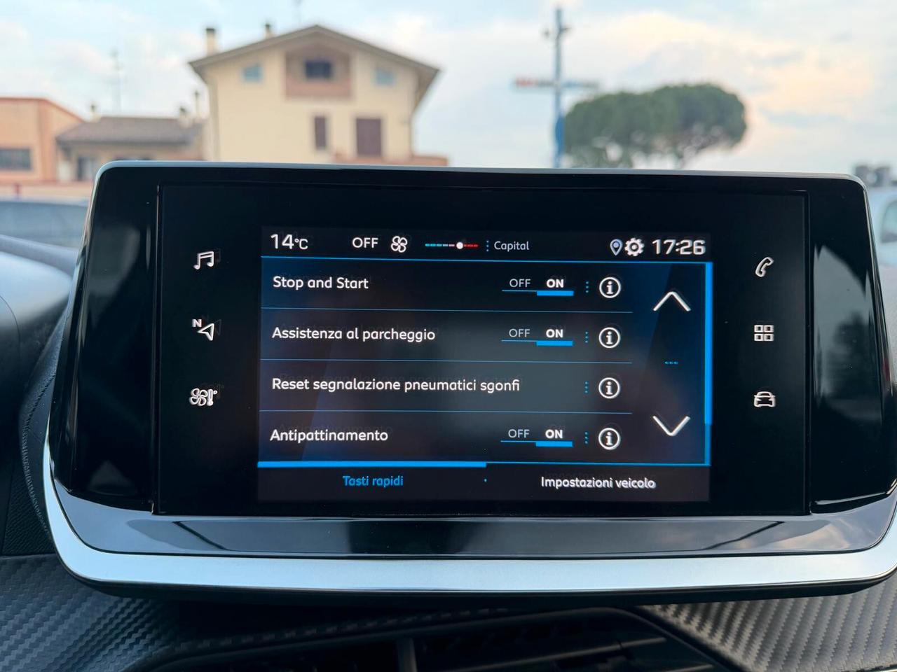 Peugeot 208 5 porte Active SOLO 5000 KM