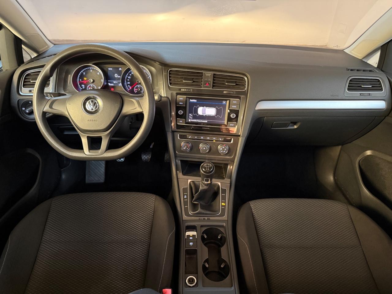 Volkswagen Golf 1.6 TDI 115 CV 5p. Business BlueMotion Technology