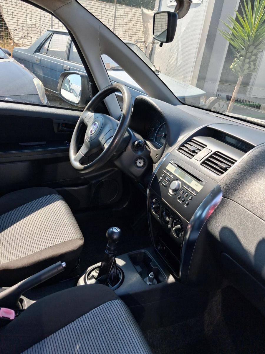 FIAT - Sedici - 1.6 16V 4x4 Experience