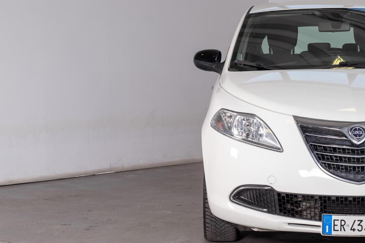 Lancia Ypsilon 1.2 Silver Ecochic Gpl 69cv 5 Porte