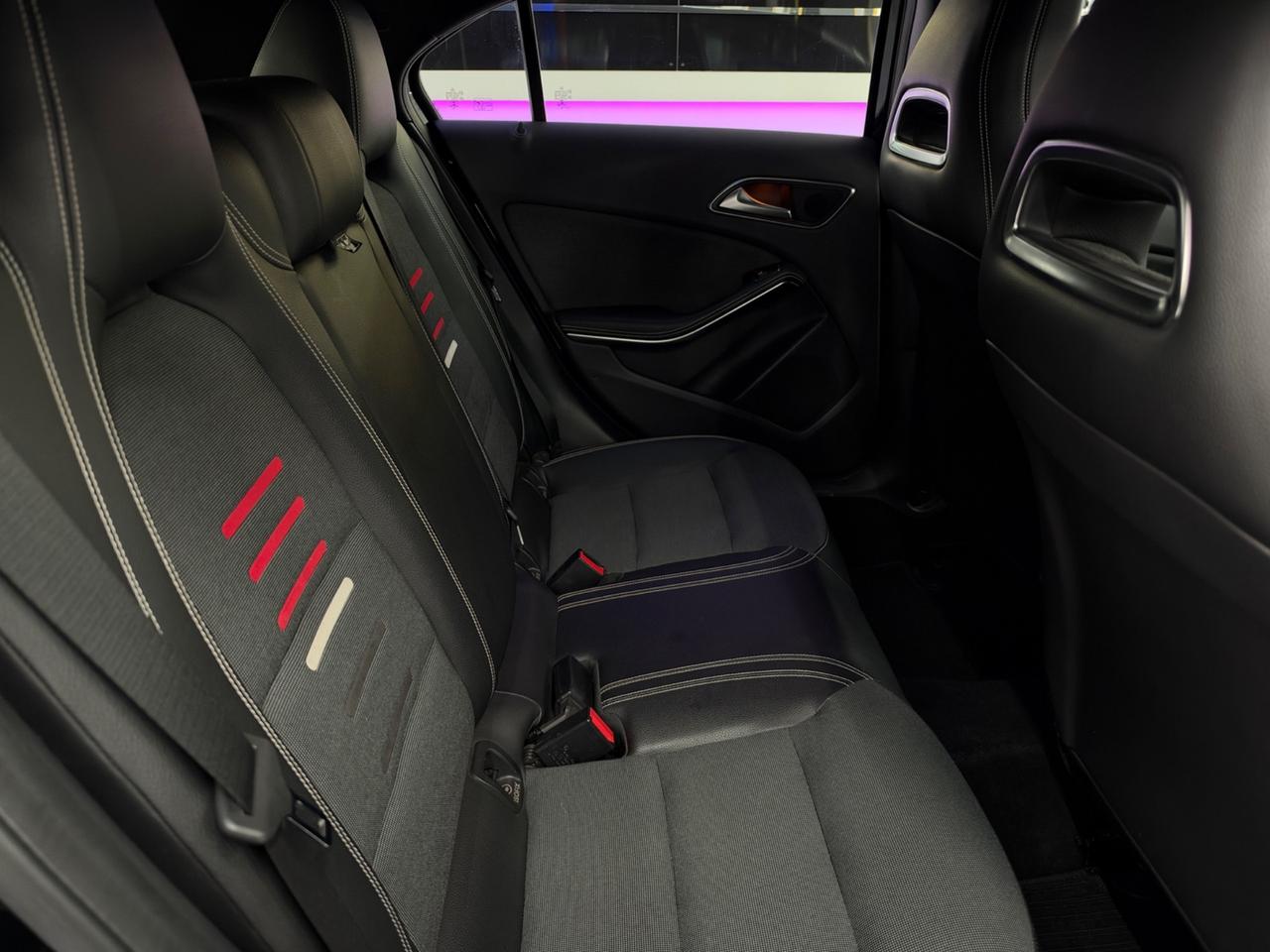Mercedes-benz Classe A 180d Premium
