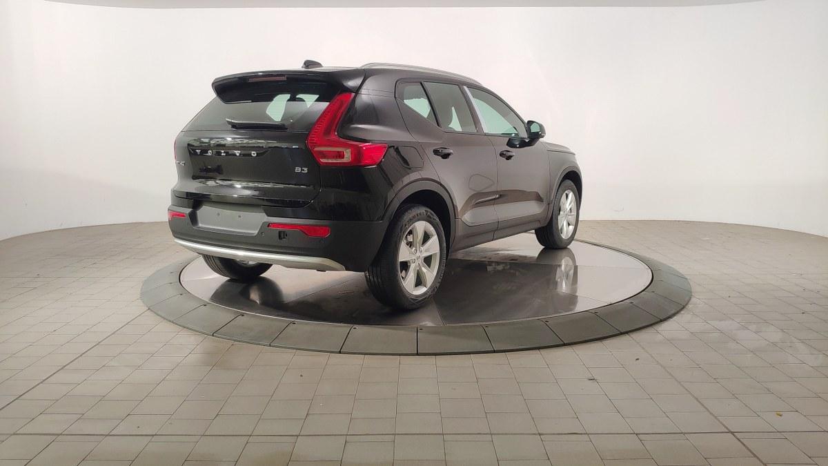 VOLVO Xc40 B3 Mild Hybrid Automatico Core