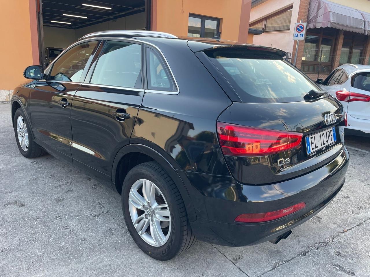 Audi Q3 2.0 TDI 103 kw 2012