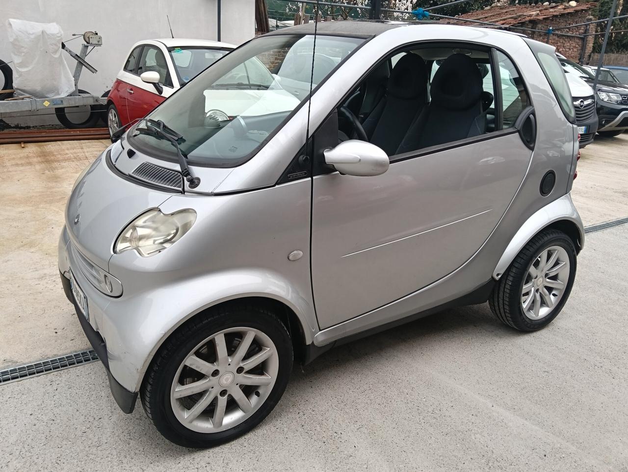Smart ForTwo 700 coupé passion (45 kW)